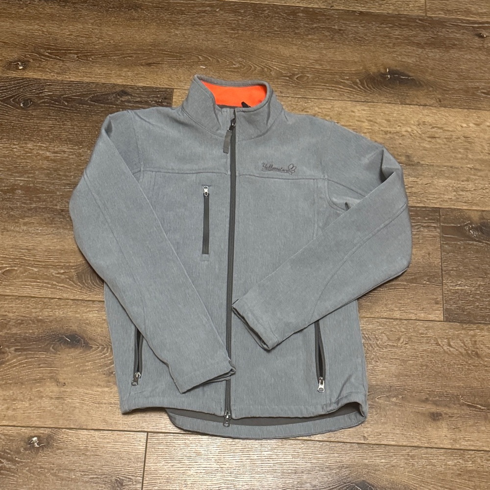 Prairie mountain Yellowstone‎ gray jacket medium